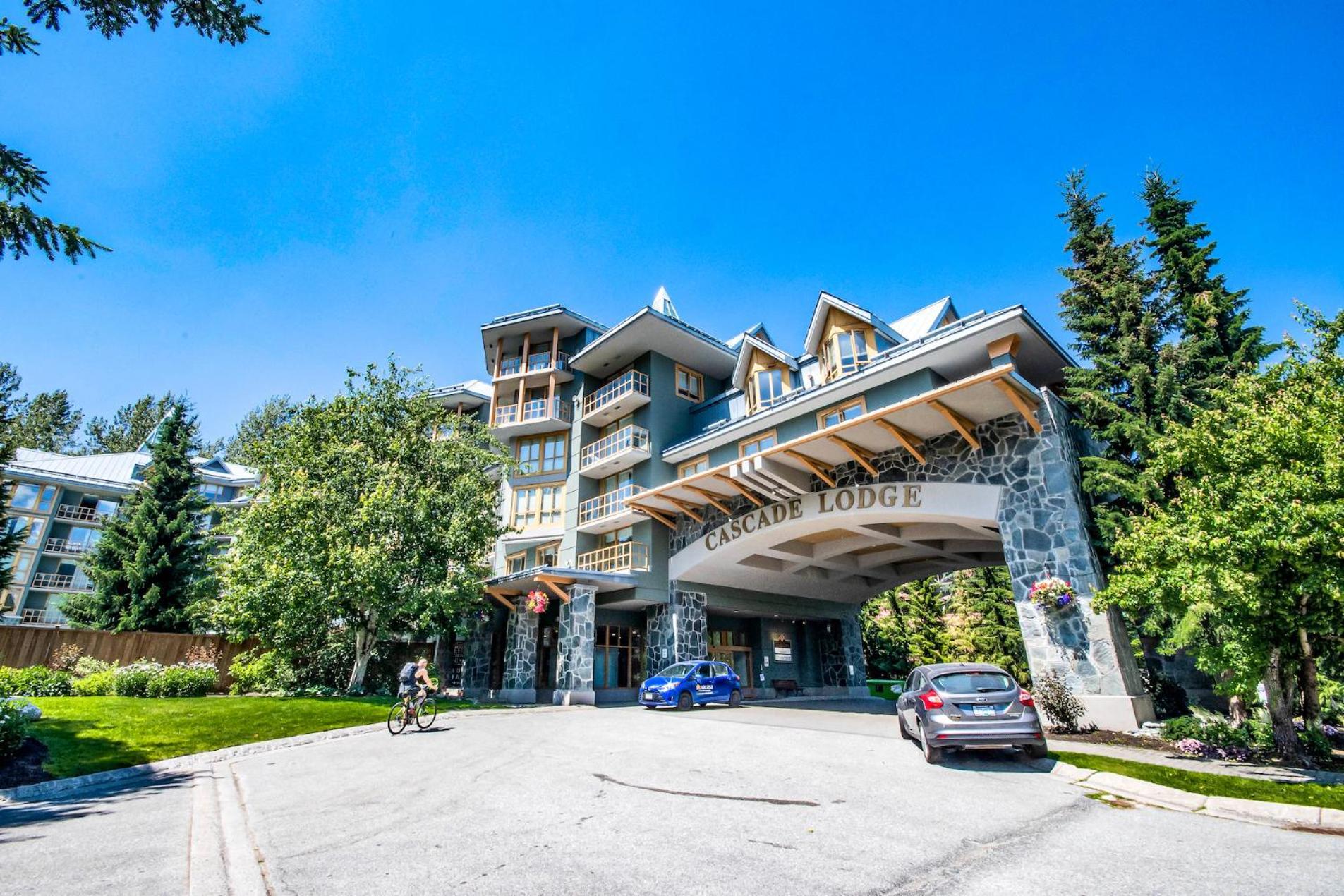 Cascade Lodge ウィスラー エクステリア 写真